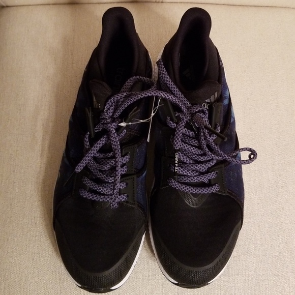 *LAST ONE* adidas Gymbreaker Sneakers - Picture 6 of 8